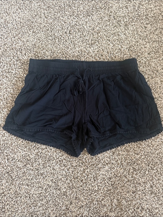 Old Navy Pants - Old Navy Black Elastic-Waist Casual Shorts